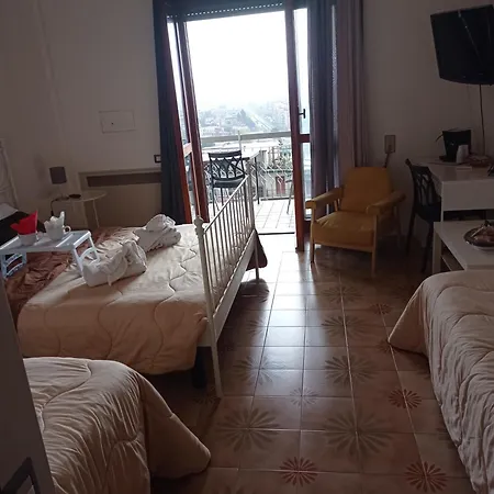 Le Ginestre Bed and Breakfast 3*