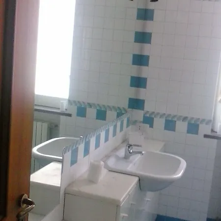 לינה וארוחת בוקר Le Ginestre סלרנו